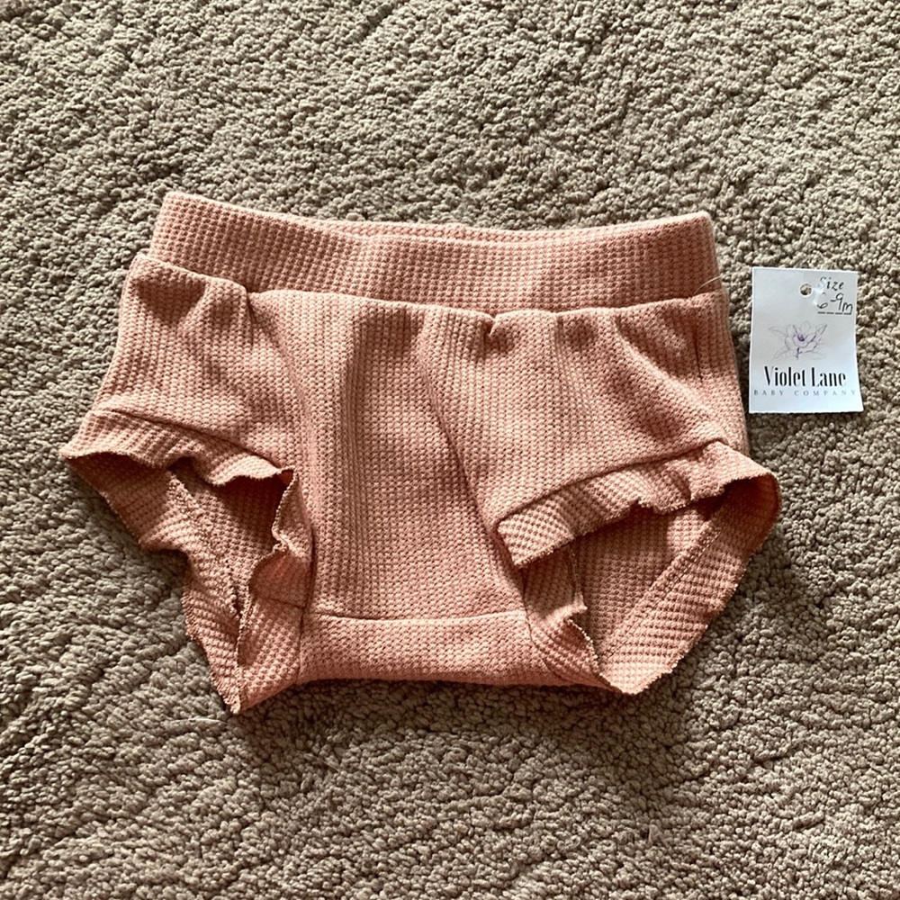 Violet lane bloomers